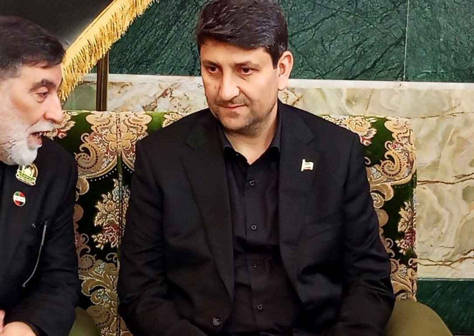 وزير الاتصالات الايراني يزور مرقد الامام الحسين ويتوقع وصل عدد زوار بلاده للعراق خلال الاربعين الى 3 مليون زائر(فيديو)