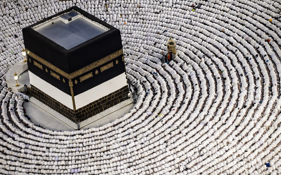 وطلبات لم الشمل.. تمديد فترة التقديم الإلكتروني على قرعة الحج في العراق