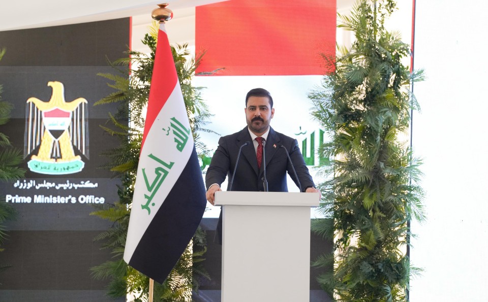 الزيدي يؤكد من كربلاء أن كل عائلة عراقية لا تمتلك بيتاً ستستلم سند أرض وستساعدها الحكومة في عملية البناء