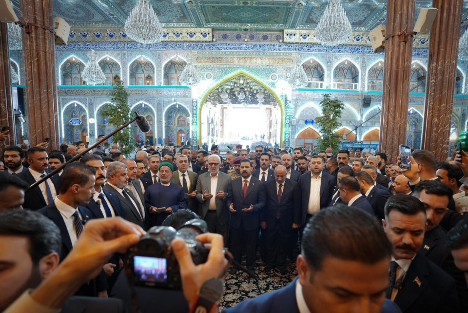 كربلاء.. الأمين العام للعتبة الحسينية المقدسة يستقبل رئيس الوزراء علي الزيدي