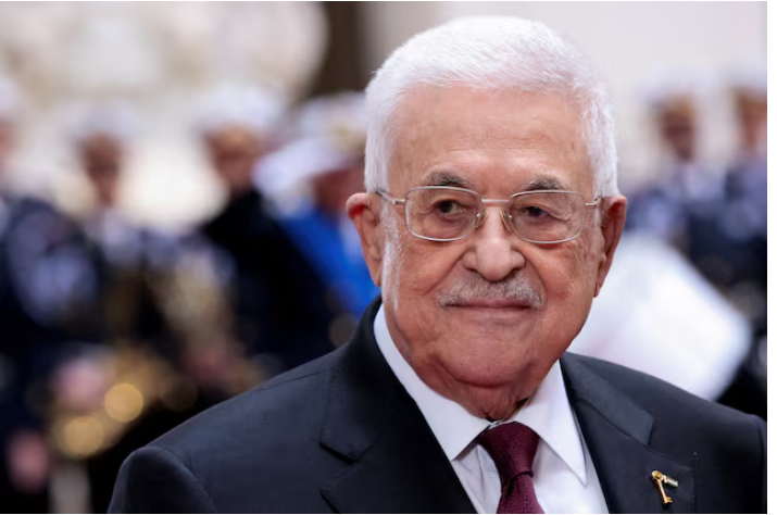 فرنسا تدعو السلطة الفلسطينية إلى التراجع عن تأجيل الانتخابات