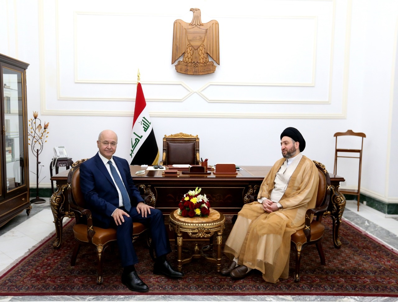 صالح والحكيم يشددان على ضرورة الإسراع في تشكيل الحكومة الجديدة