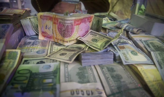 اسعار صرف الدولار امام الدينار العراقي في الاسواق المحلية