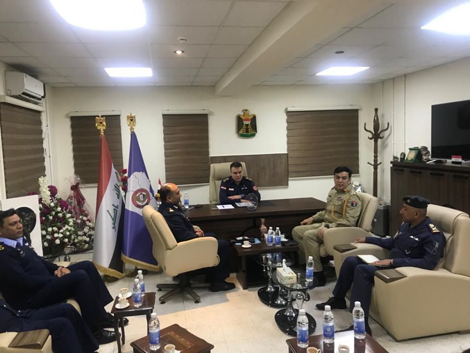 مباحثات عراقية باكستانية لتدريب الطيارين العراقيين