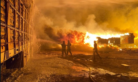 بالفيديو .. حريق كبير في السعودية