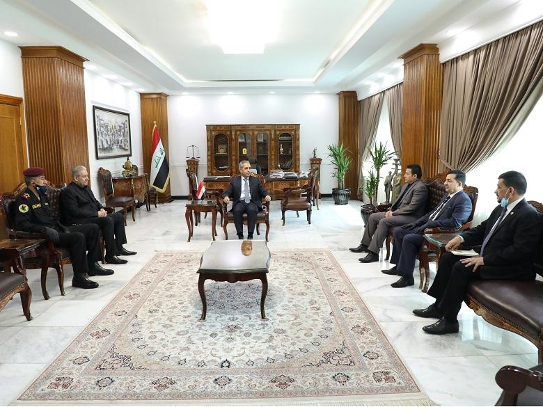 القضاء يستدعي وزيري الداخلية والدفاع في حكومة عبد المهدي على خلفية قضية قتل المتظاهرين