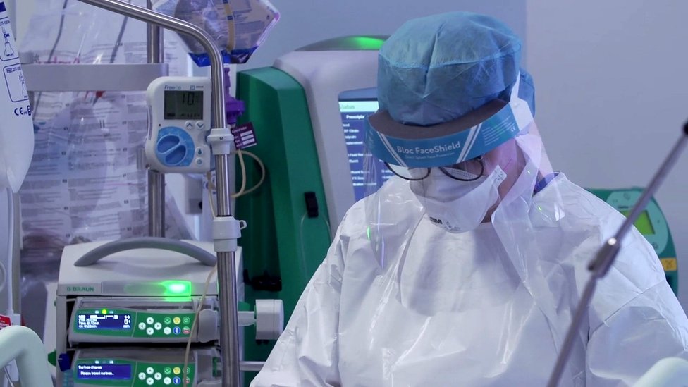 فيروس كورونا يزيد شيخوخة أدمغة بعض المرضى 10 سنوات