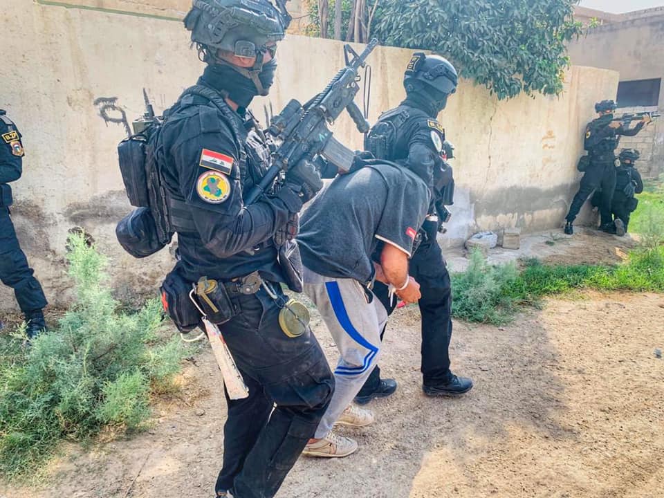 قتل شخصاً وحاول اغتيال والده.. القبض على متهم هرب من ذي قار إلى بغداد