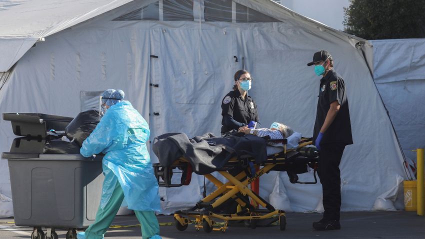 وفيات "كورونا" في الولايات المتحدة تسجل رقما قياسياً منذ تفشي الوباء