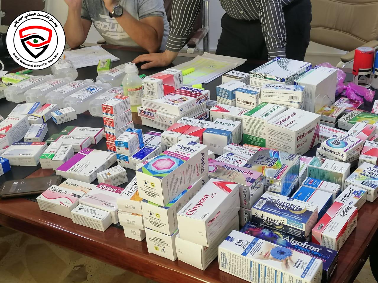 بالصور.. ضبط "ملايين العلب" من الادوية المنتهية الصلاحية بأحد مذاخر بغداد