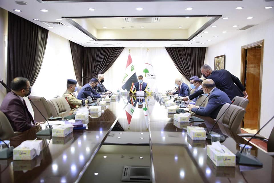 لجنة متابعة اجراءات مواجهة كورونا توصي باتخاذ قرارات مشددة لايقاف تدهور الموقف الوبائي