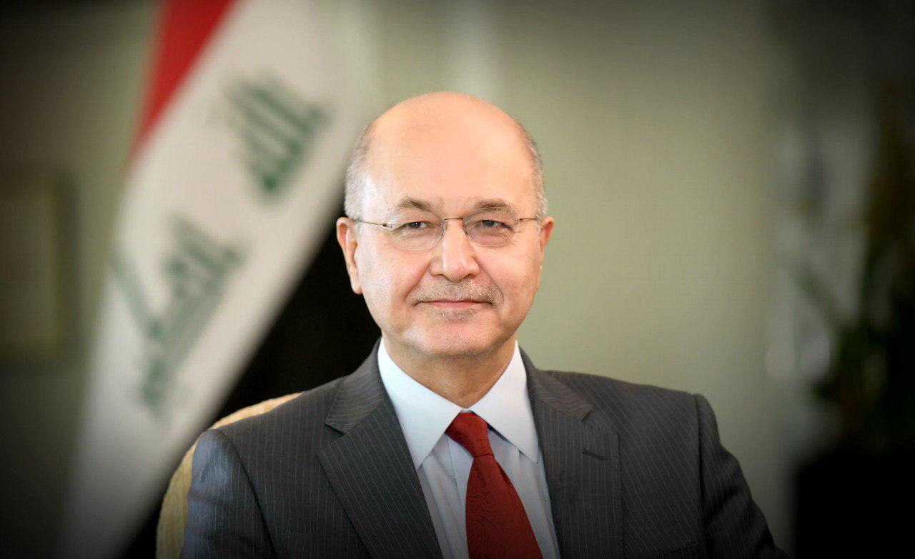 رئيس الجمهورية: نستقبلُ العيد هذا مضمّخين بالحزن.. نأمل أن تنتهي المصاعب