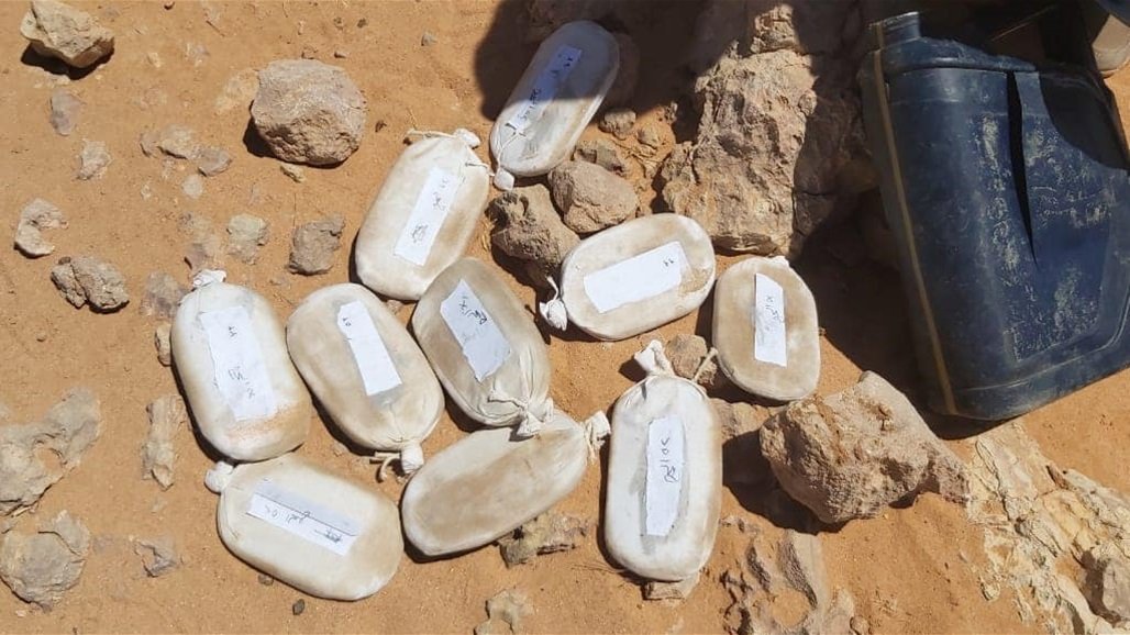الاستخبارات العسكرية: مداهمة مخبأ للمخدرات في الرطبة بالأنبار