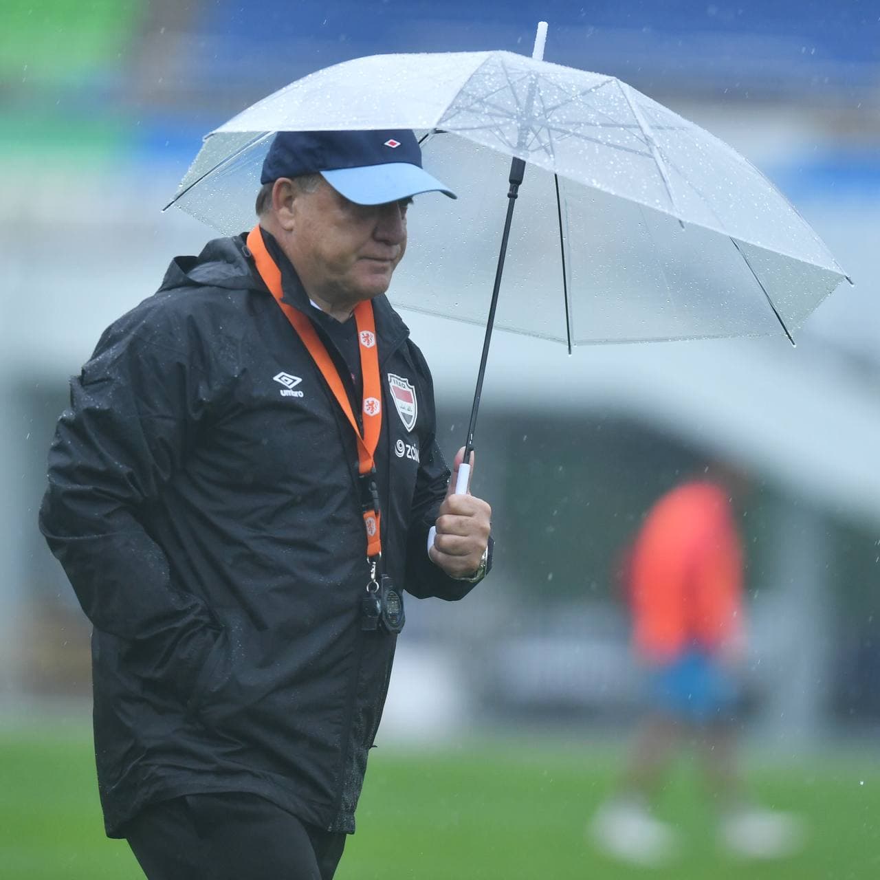 مدرب المنتخب العراقي يوجه رسالة قوية للمنتخب الكوري