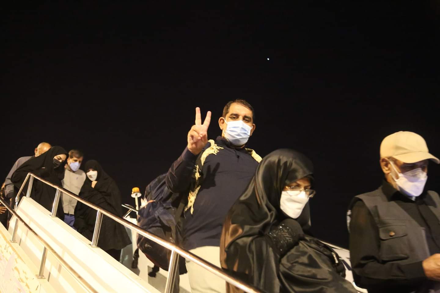 إيران تسيّر 36 رحلة جوية لنقل زوار الاربعين الى العراق (صور)