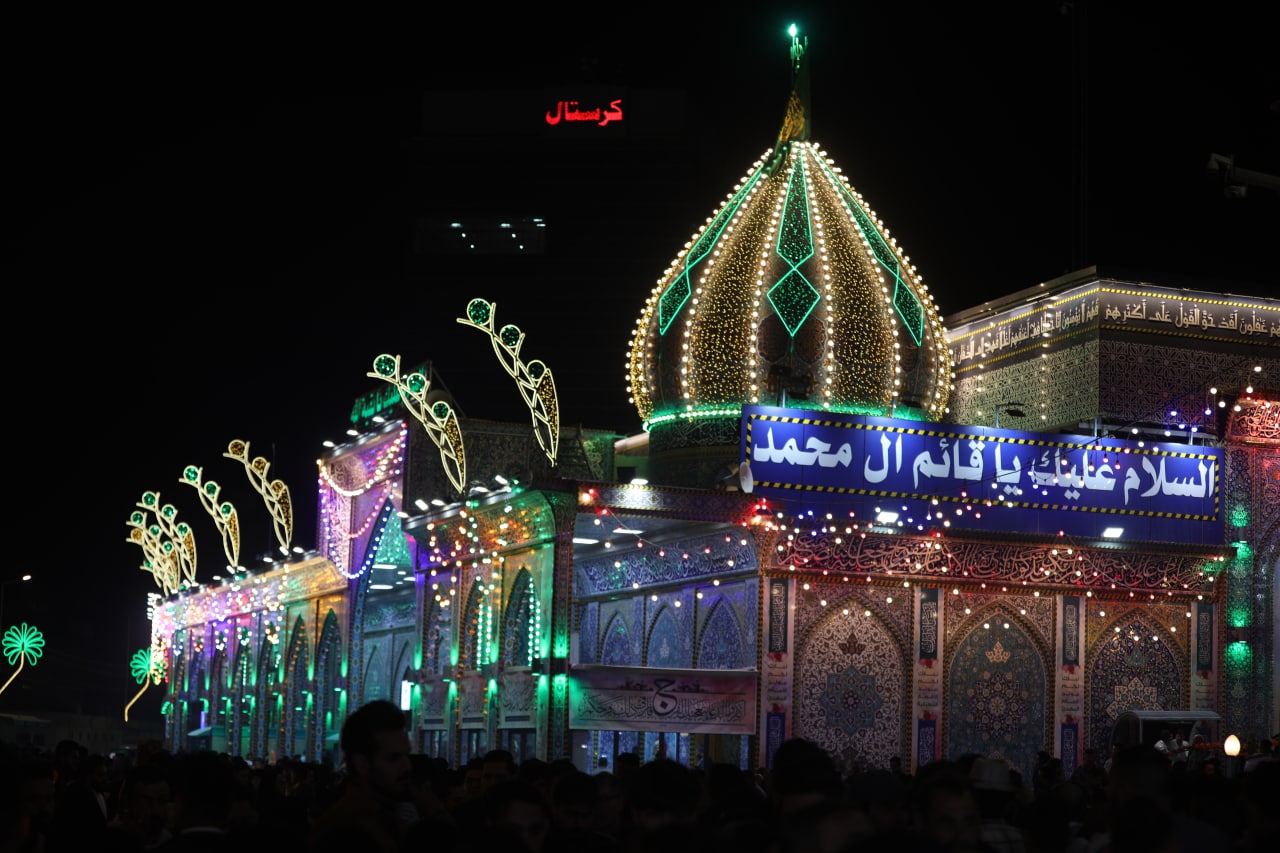 في مهرجان الشموع السنوي الثاني والعشرون.. إيقاد 1188 شمعة بميلاد الإمام المهدي (ع) (صور)