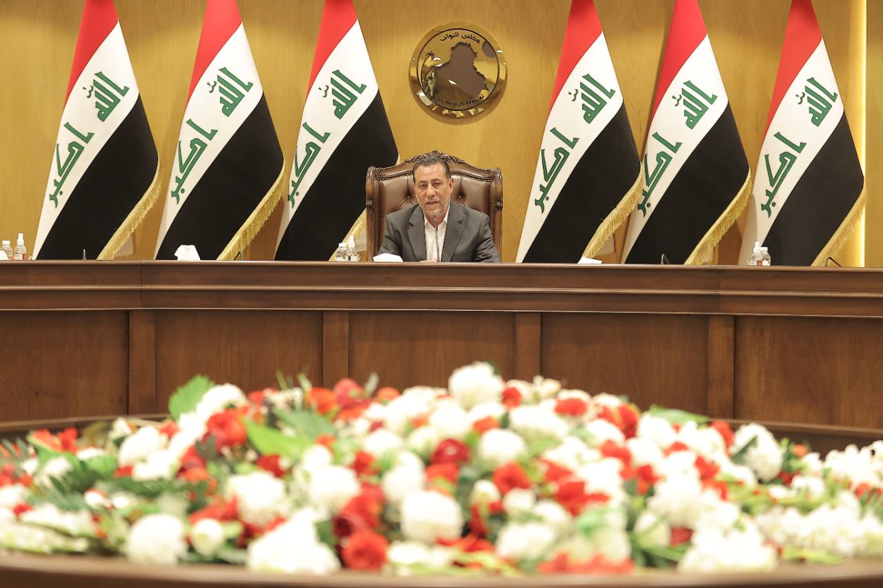 رئاسة البرلمان توجه دعوة للحكومة بشأن المشاريع الخدمية