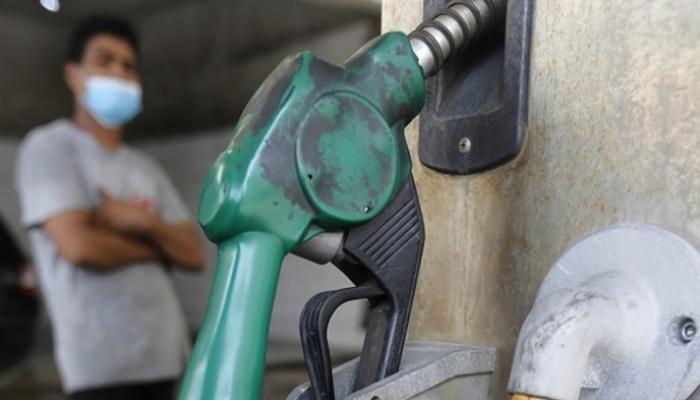 حكايات أبو طُبر.. صناعة الأزمة.. وطوابير الوقود في العراق !!