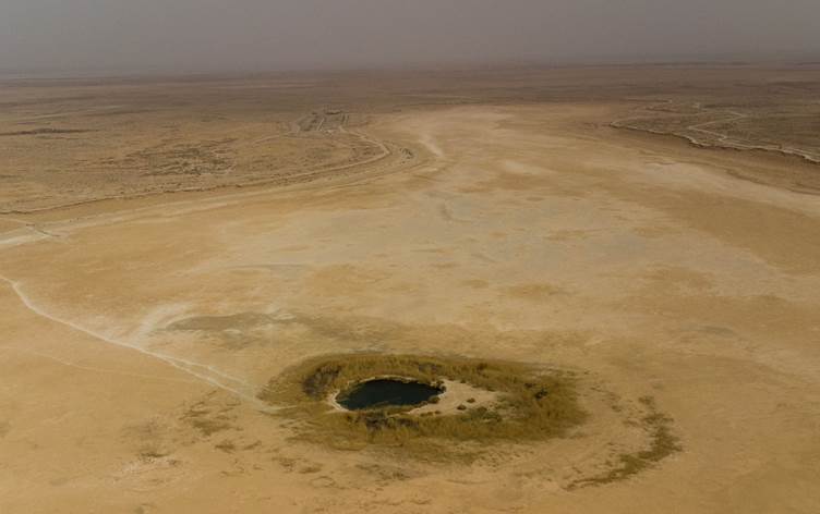 بريطانيا تعلق على جفاف "بحيرة ساوة"