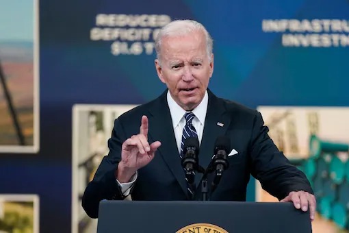 بايدن: على دول الخليج كافة زيادة إنتاج النفط