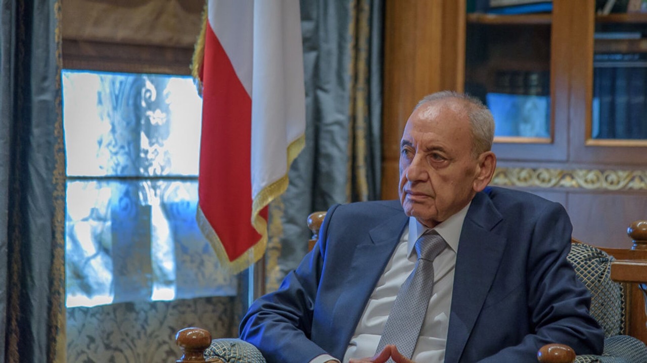 رئيس البرلمان اللبناني يوجه رسالة إلى الشعب العراقي بشأن الأزمة الراهنة