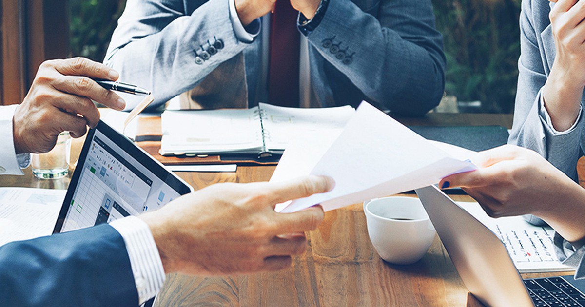 من اجتماع الى اجتماع !!