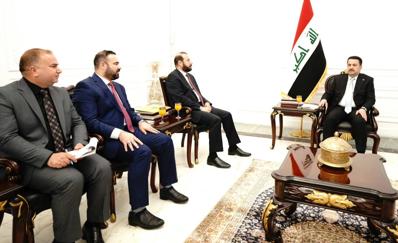 السوداني: رعاية الشهداء وحقوق عوائلهم القانونية على رأس أولويات الحكومة