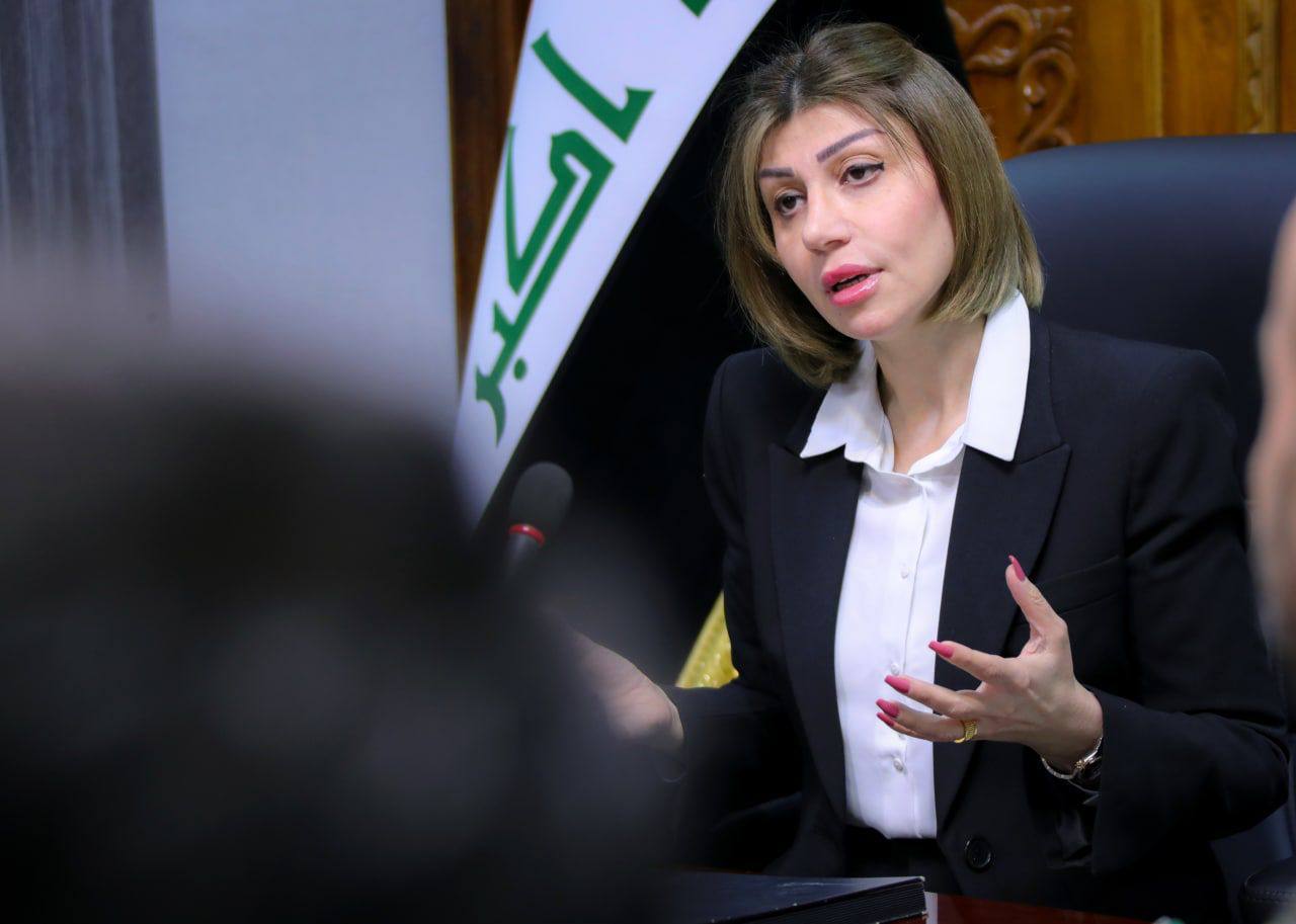 تشكيل لجنة حكومية لمعالجة حالات الانتحار داخل مخيمات النازحين