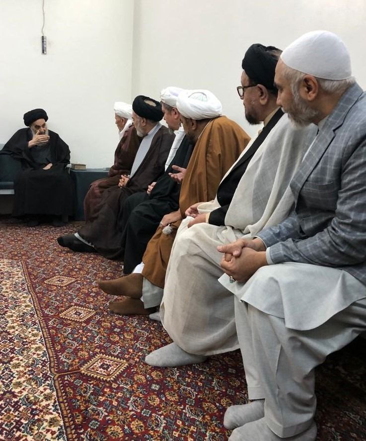 المرجع السيستاني يستقبل وفدا من افغانستان ويدعو المسلمين والمجتمع العالمي للعمل على تقليل معاناتهم