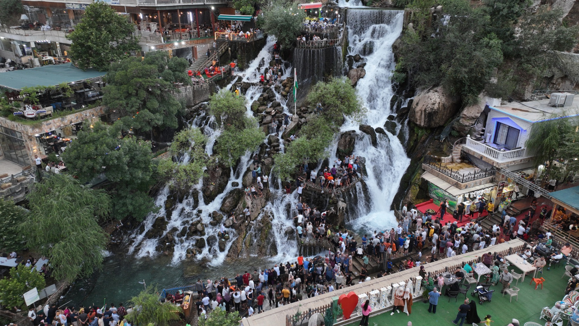 إقليم كردستان يؤكد عدم استحصال مبالغ مالية من السائحين ويتوعد الشركات المخالفة