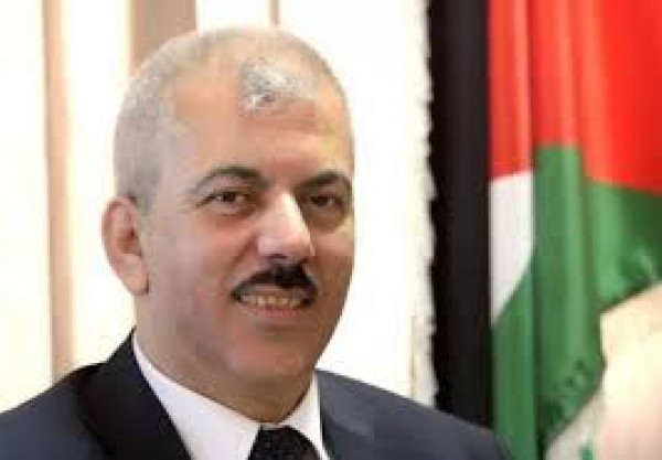 سياسي فلسطيني: ثلاثة اطواق استيطانية تضرب القدس وتسريع الحفريات لسببين