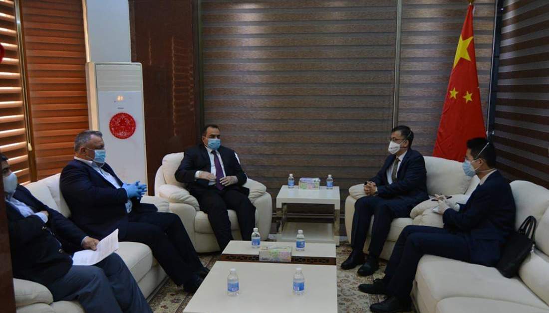 بالصور:السفير الصيني يفتح افاق التعاون بين العتبة الحسينية وبكين ويؤكد زيارة قريبة لكربلاء والعتبات المقدسة