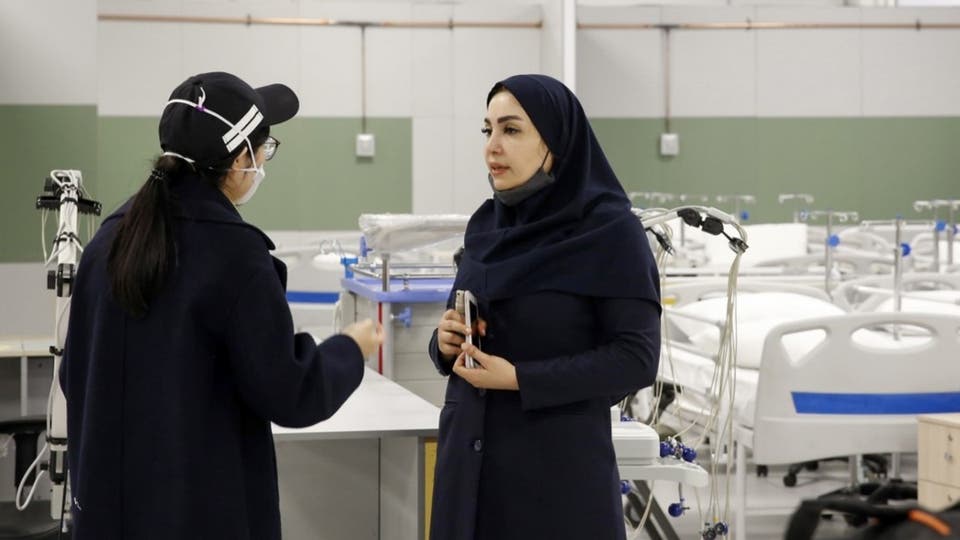 إيران: إصابة 10 آلاف عامل صحي بكورونا ووفاة بعضهم