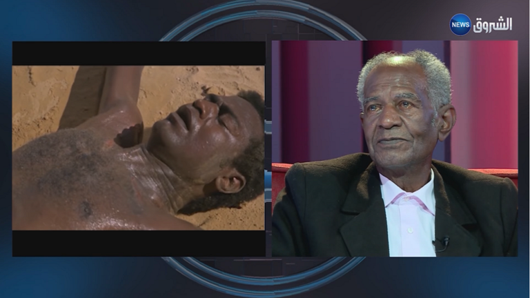 ممثل دور بلال في فيلم الرسالة يبكي عندما شاهد مشهد التعذيب