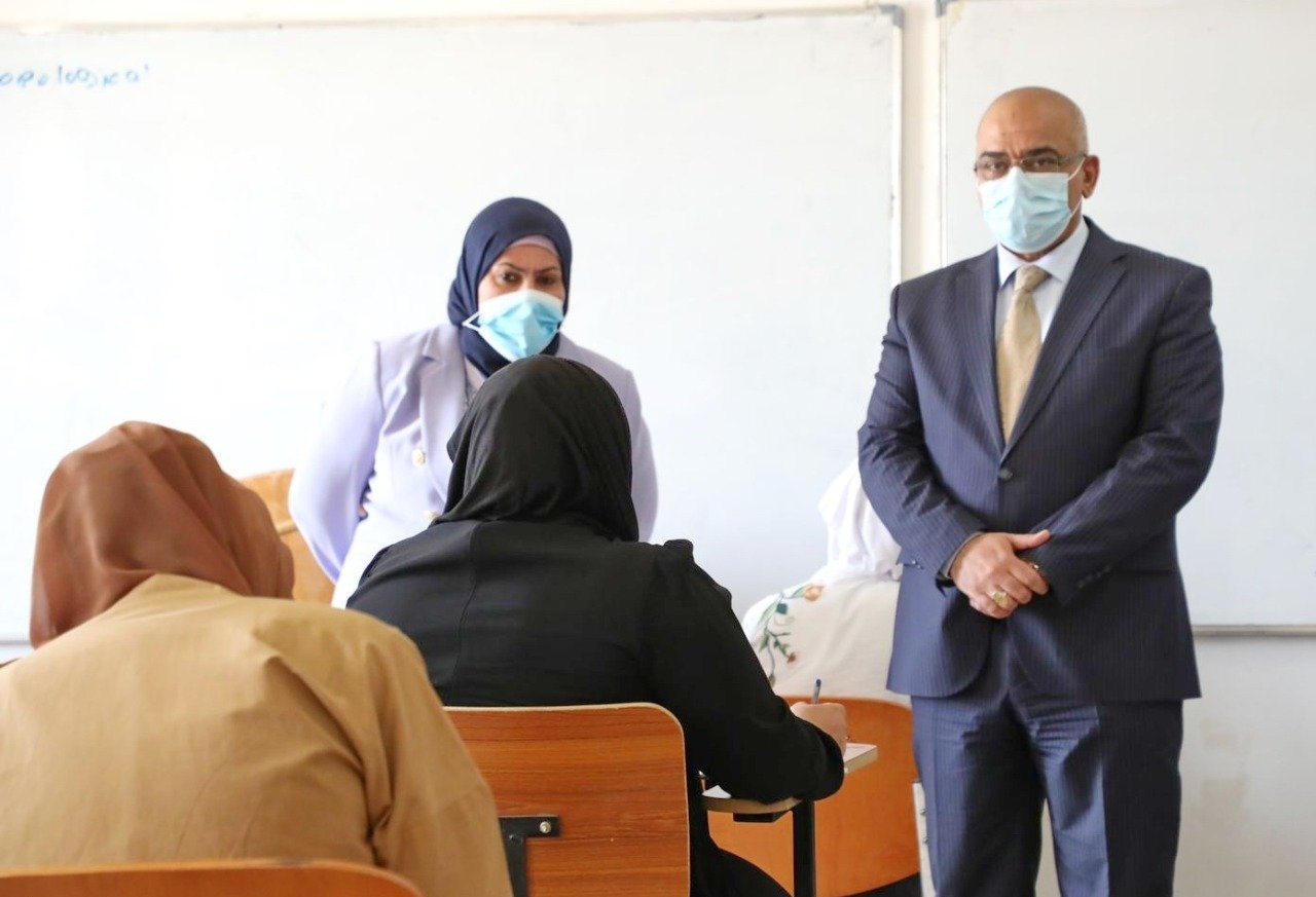 التعليم: 50 ألف طالب يؤدون الامتحان التنافسي للدراسات العليا