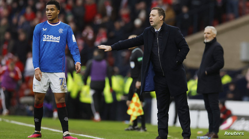 مدرب فريق اسكتلندي يطلب من لاعبيه "إهداء" الفريق الآخر هدف التعادل