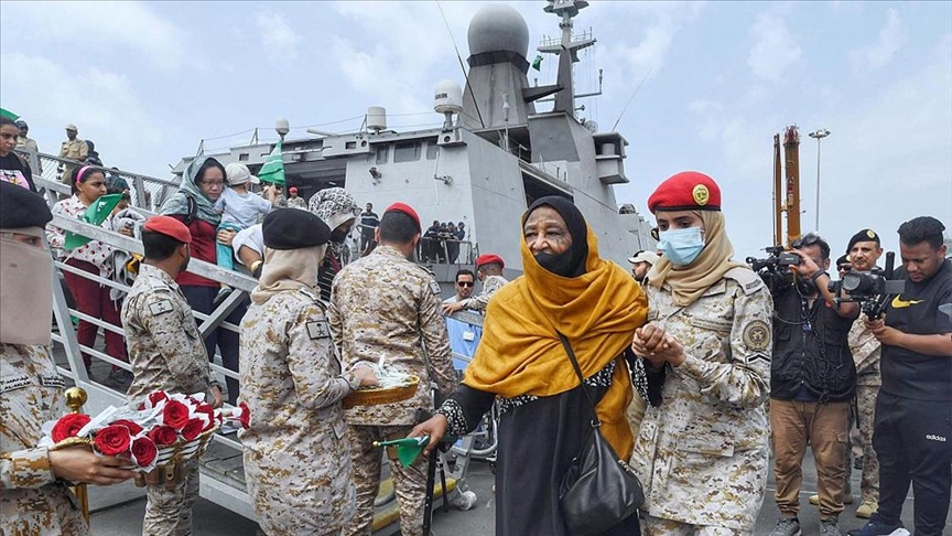 السودان.. دول عربية تواصل إجلاء مواطنيها ورعايا أجانب