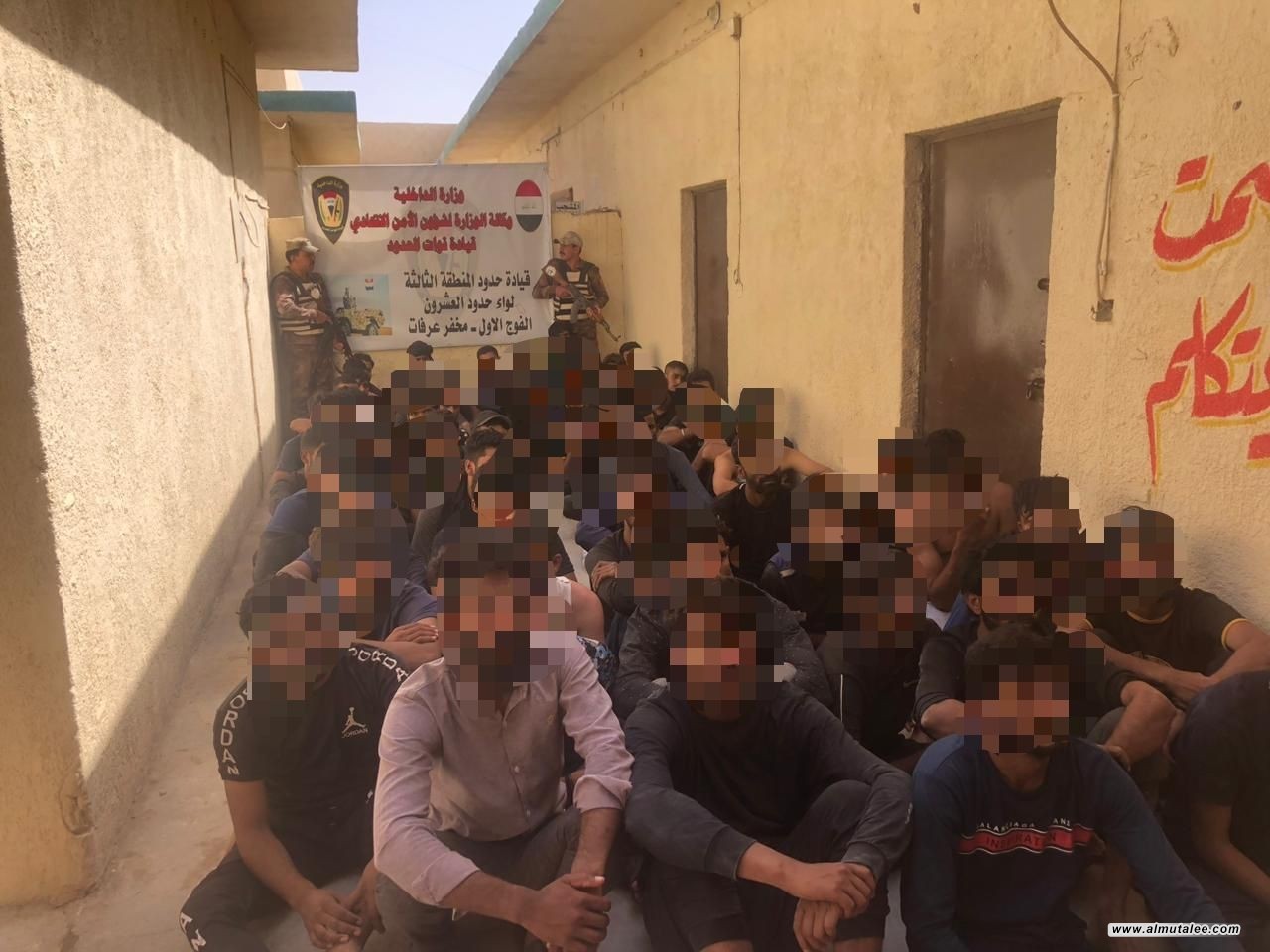 الإطاحة بأكثر من 60 متسللاً أجنبياً ضمن قيادة حدود المنطقة الثالثة