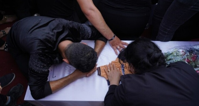 عريس قاعة الحمدانية يشرح كيفية نجاته هو وزوجته من الحريق