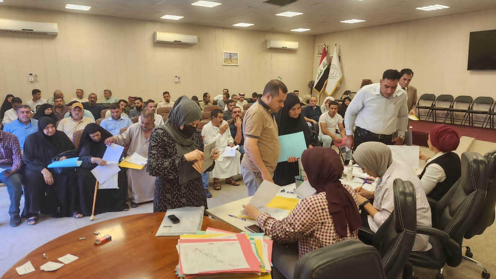 قسم شؤون المواطنين في وزارة الهجرة يستقبل قرابة ٥٠٠ شخص من فئات العناية