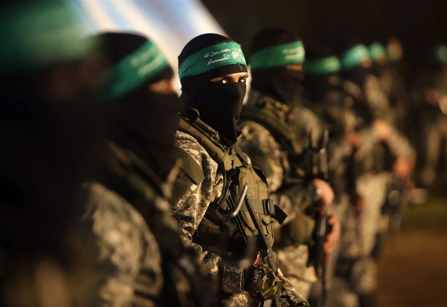 بعد تقارير عن انقلاب إيران عليها... "حماس" تُعلّق!