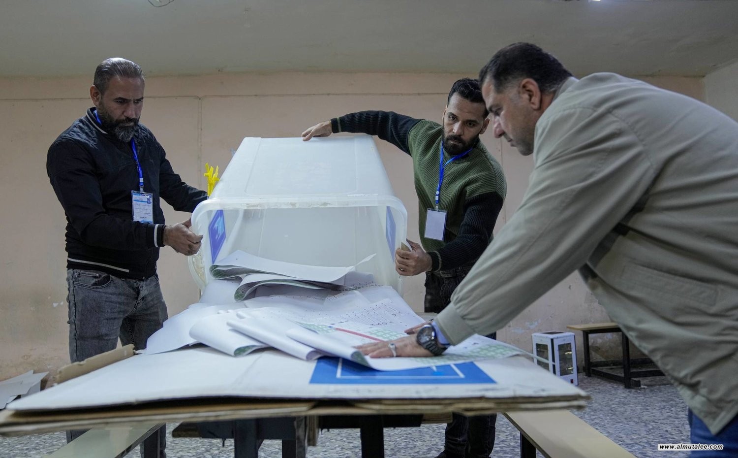 مفوضية الانتخابات تنجز 40% من العد اليدوي للمحطات غير "المفروزة"