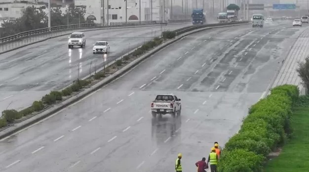 السعودية: 4 إنذارات حمر بسبب الطقس