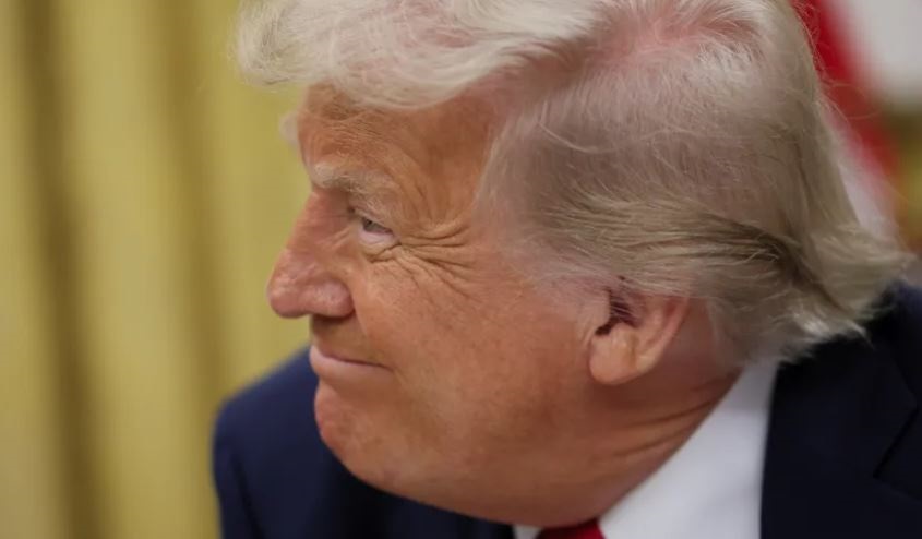 ترامب يقول إنه أجرى مكالمة مع السيسي وسارت بشكل جيد للغاية