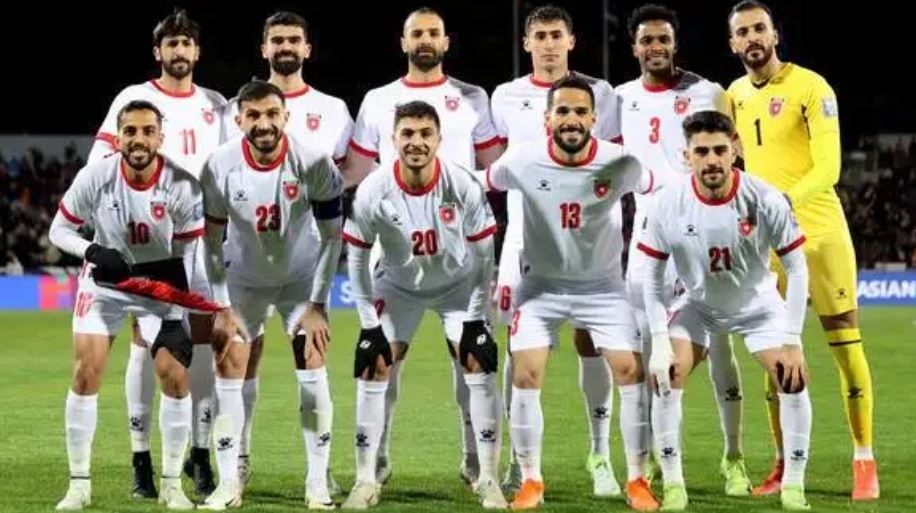 الأردن يقترب من تأهل تاريخي للمونديال بعد فوزه بثلاثية نظيفة على عمان